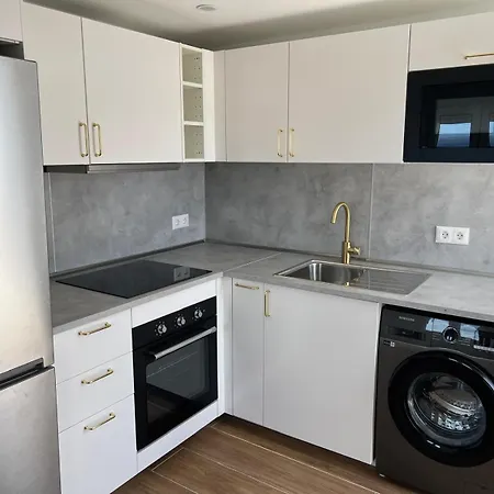 Apartment Casa 18a *